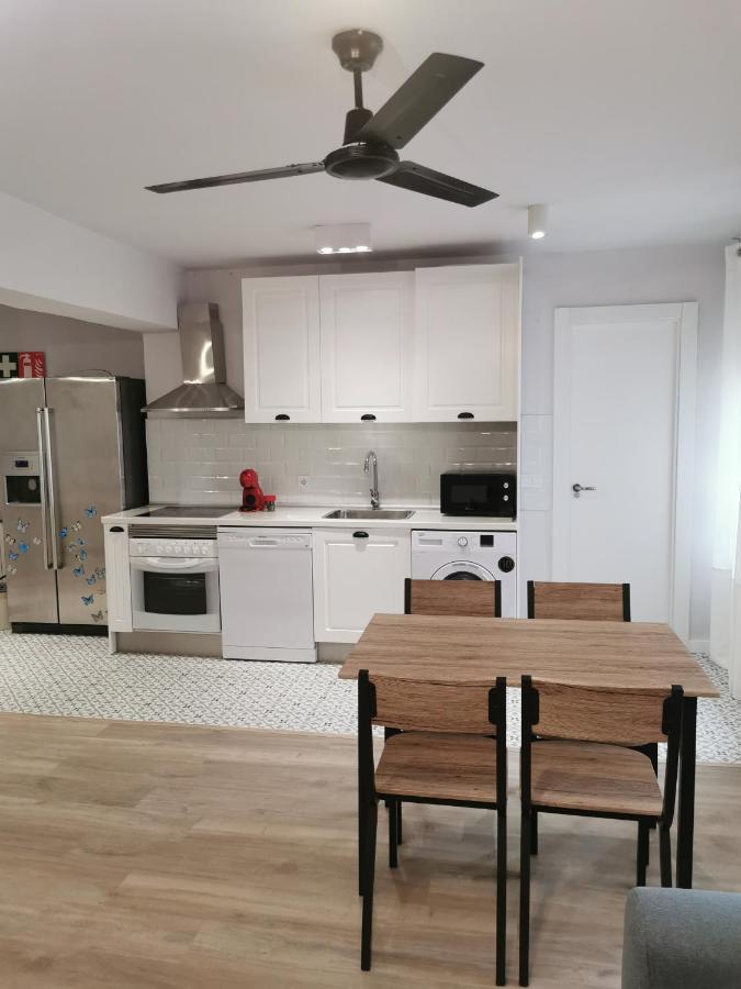 Apartamento Cuentame Burgos Apartment Bagian luar foto
